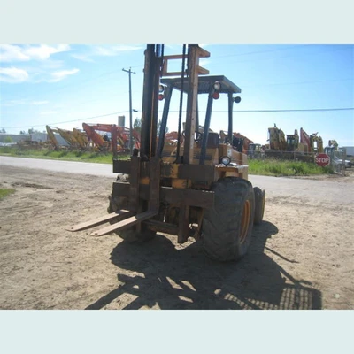 Case 585E Forklift