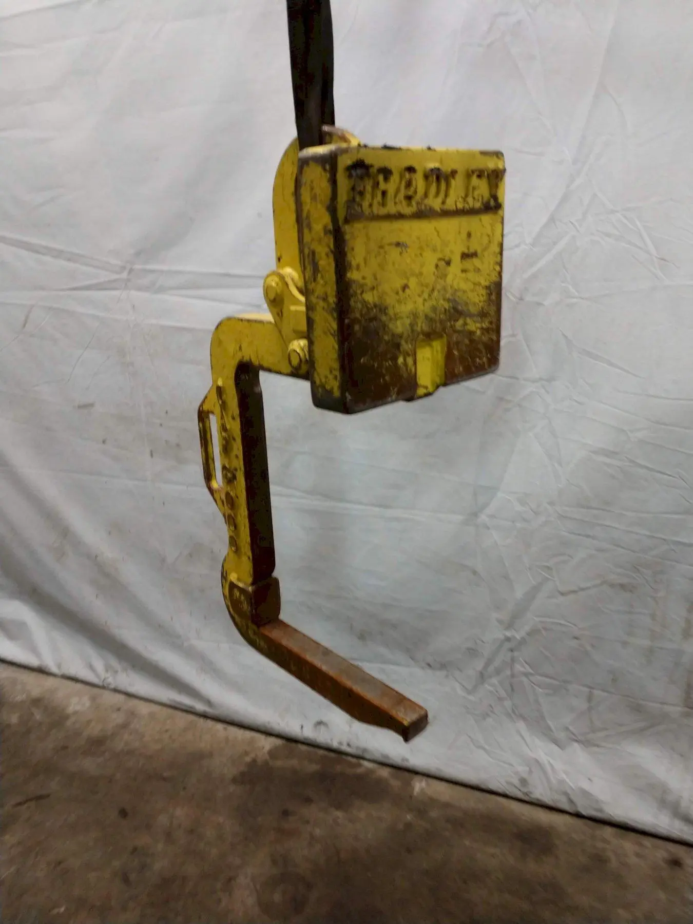 USED BRADLEY