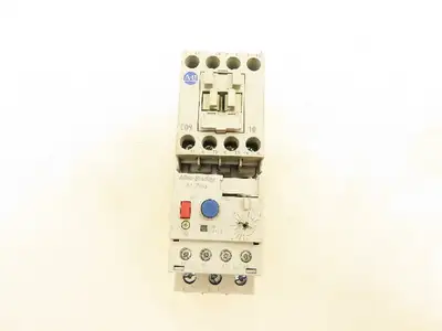 Allen Bradley 100-C09D10 Contactor 24VDC Coil w/Overload Relay 690V 32A Ser.C