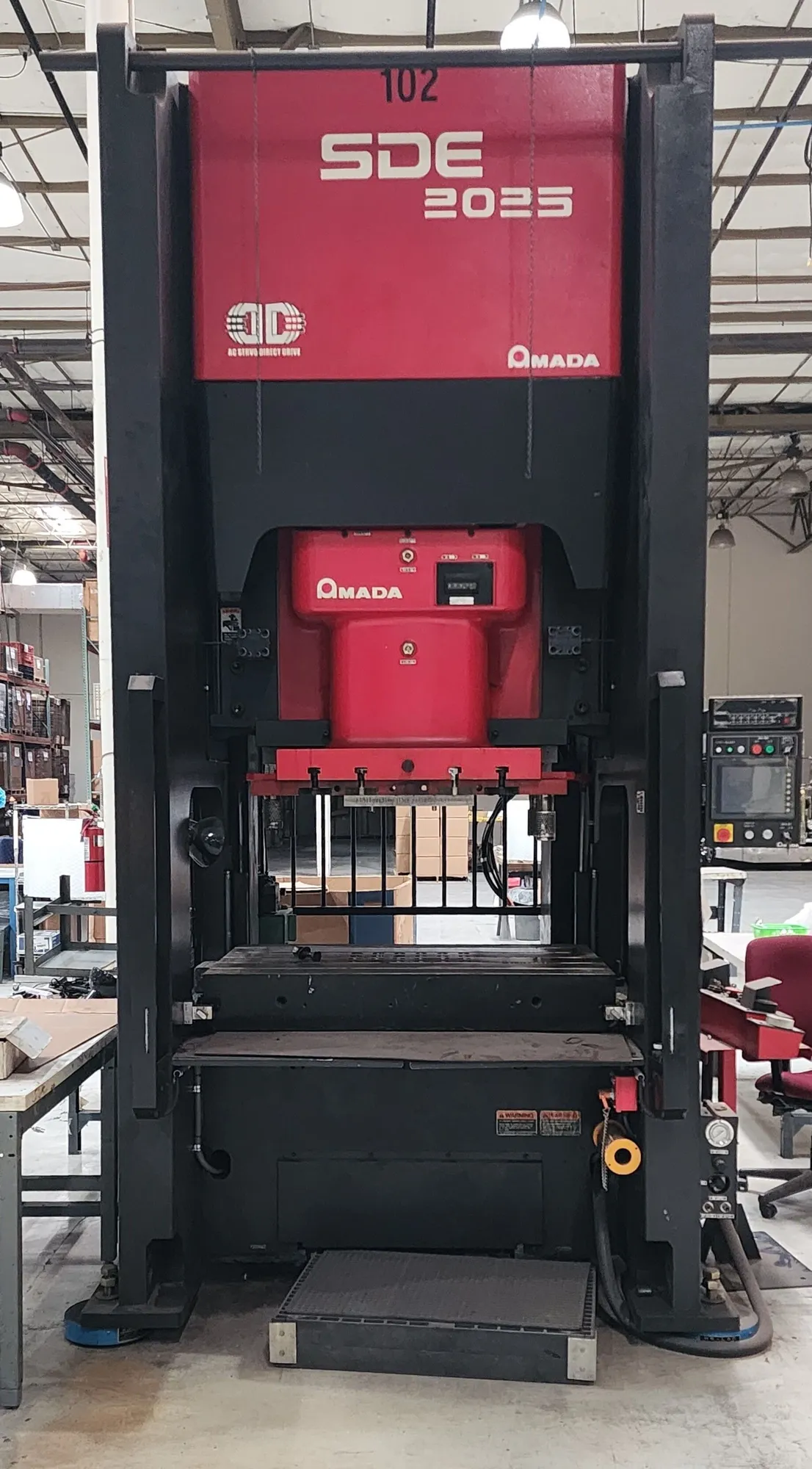 220 Ton Amada SDE-2025 Servo Electric Press