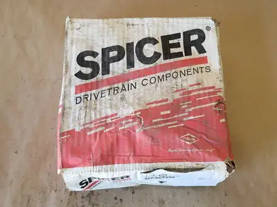 NEW SPICER 5-677X