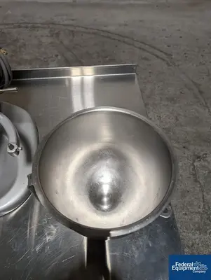 USED Hobart Hobart Benchtop Mixer w/ S/S Bowl