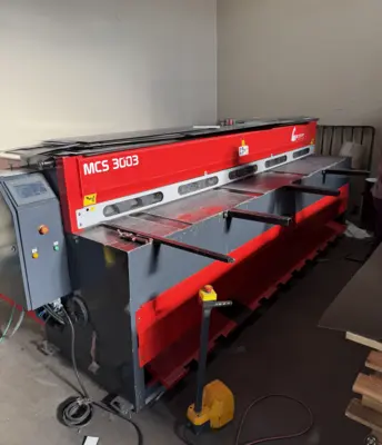 2021 HAT-TECH MCS 3003 Power Squaring Shears (Inch) | Used Fab Machines (1)