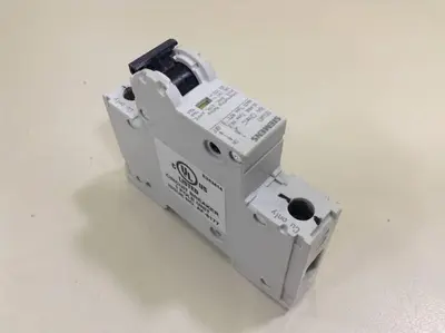 USED SIEMENS 5SJ4108-7HG40