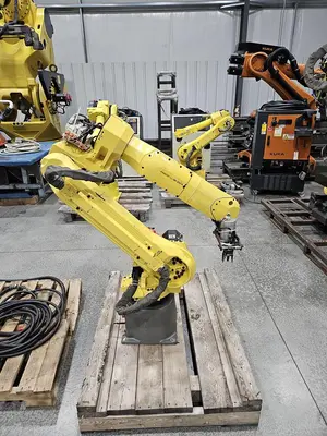 USED 2014 FANUC M-20IA