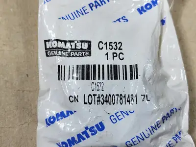 NEW KOMATSU C1532