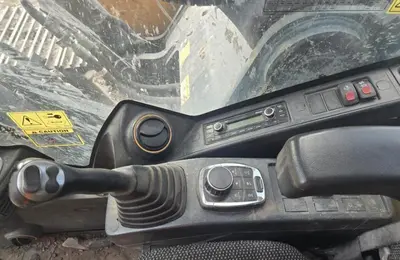 Used HYUNDAI HX300AL Crawler Excavators Illinois US | Mitsubishi HC Capital America #1362960
