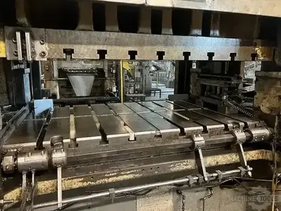 USED 1990 MINSTER E2-300