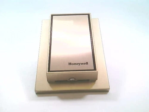 Honeywell T7047C1009 Thermostat [New]