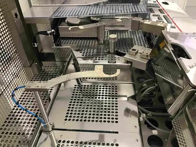 USED 2001 LEICA INS 3000