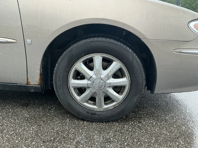 USED 2007 BUICK LACROSSE