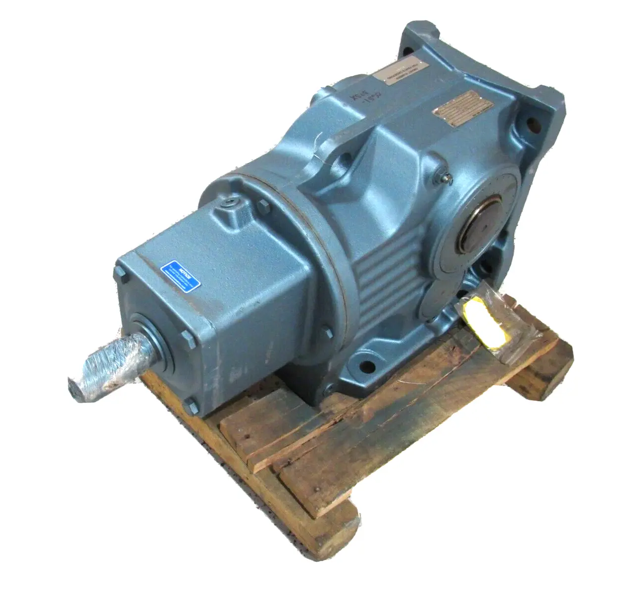 NEW SEW EURODRIVE KA97BAD6 GEAR REDUCER 13.85:1