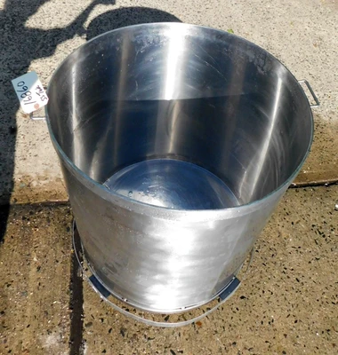 USED SS OPEN TANK 75 GALLON
