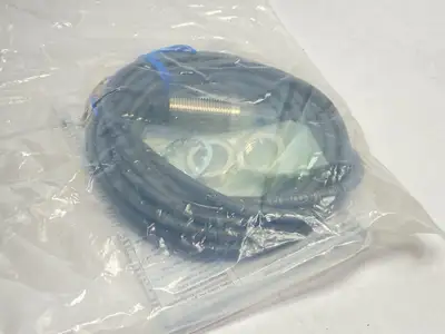 E2B-M12KN08-WZ-C1 | Omron  Proximity Sensor 10-30VDC - New