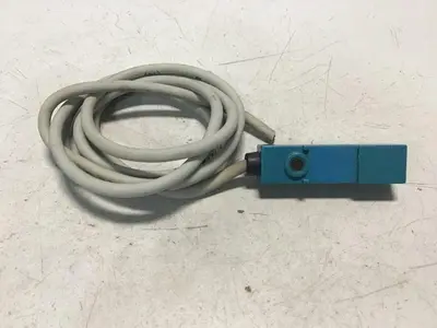 USED YAMATAKE FL2-4A6H