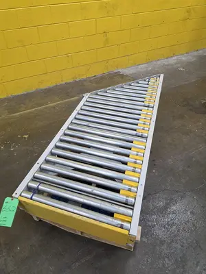 Used HYTROL LIVE ROLLER CONVEYOR - V-BELT Roller Conveyors Wisconsin US | Packer City Sales #1321943