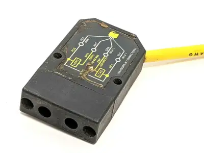 USED TRI-TRONICS MITY-EYE MINIATURE PHOTOELECTRIC SENSOR
