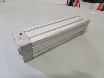 USED SMC CP95SDB63-200
