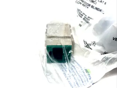 61SJK-RV6 | Leviton  ATLAS-X1 Cat 6 Shielded QUICKPORT Jack, Green - New