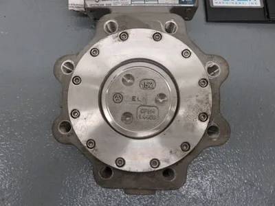 Dezurik 6" Butterfly Valve type BHP with actuator