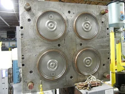 USED Injection Mold Pail Lids
