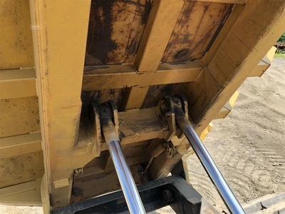 Used 2014 MOROOKA MST2200VD Crawler Carriers & Dumpers New York US | Abele Tractor #1343119