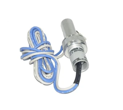 Honeywell C7035A1031 Ultraviolet Flame Detector [New]