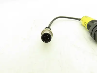 Banner S18-2NAEL-Q5 Photoeye Sensor Emitter 18mm 10-30VDC  Lot of 3