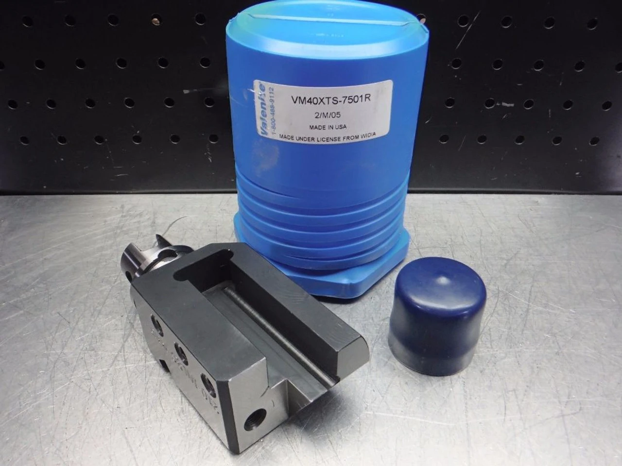 Valenite VM / KM 40 3/4" Lathe Tool Post VM40XTS-S750-1R (LOC2683D)