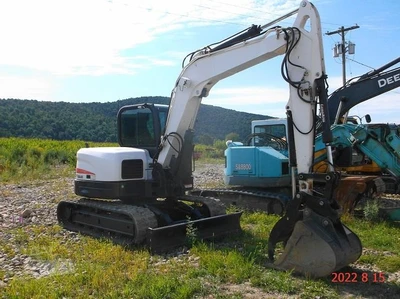 Used 2016 BOBCAT E85 Excavators New York US | Beck Equipment #1506433
