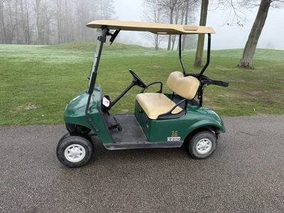 (1) 2017 E-Z-Go golf cart with a Kawasaki gas engine, model 625111G01, does not include Club canopy,...