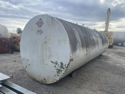 Used USED 10,000 GALLON CARBON STEEL TANK _UNKNOWN_ Carbon Steel Tanks North Carolina US | DH Griffin Used Equipment #1383796