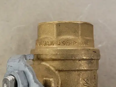 USED RUB INC. CW617N