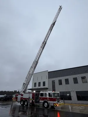 Used 2017 KME PREDATOR 109 AERIAL CAT Fire Trucks Minnesota US | Carco Truck & Equipment #1514041