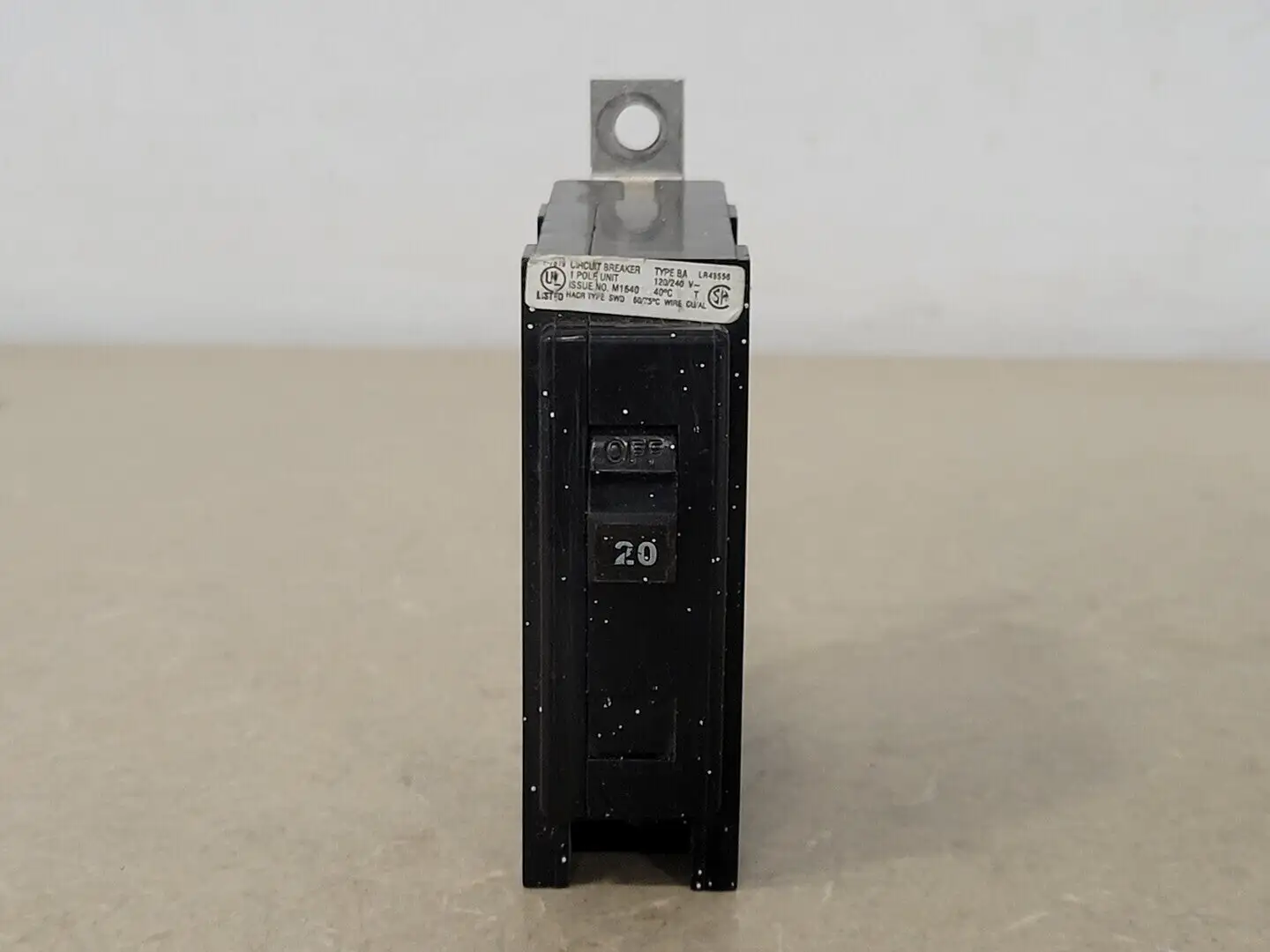 USED CUTLER-HAMMER BA120