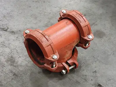 4", Equal-Tee, w/ 3x, 4", Couplings, Bolted, V-Z05