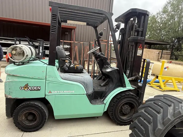Used 2003 MITSUBISHI FG35N Internal Combustion Forklifts: Pneumatic Tire | Ben Kaplan Equipment #1182344