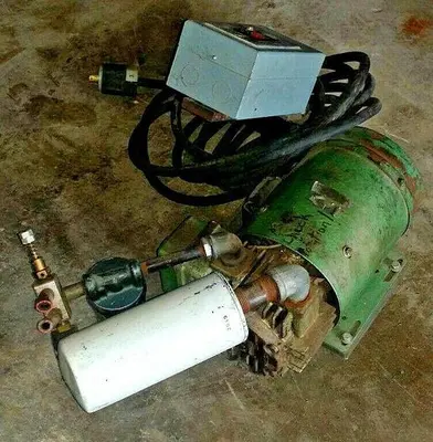 USED GEBR. BECKER VT-25