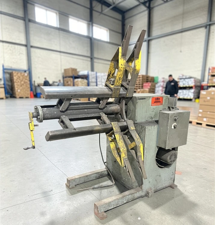 Used DALLAS CODE#06280 Uncoilers | Alma Machinery #899797