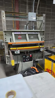 SCHWABE DG Used Hydraulic Presses | PlastiMach Corp (1)