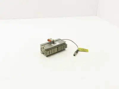 Used DE-STA-CO _UNKNOWN_ Pneumatic Cylinders Indiana US | Arrow Industrial #1249958