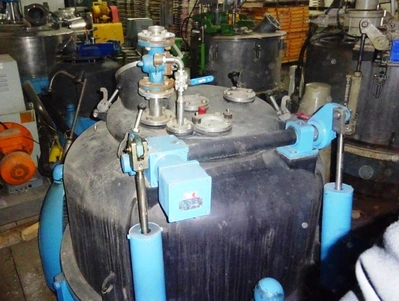 Heine 340 gastight perforate basket centrifuge, Tefzel-coated 316SS.