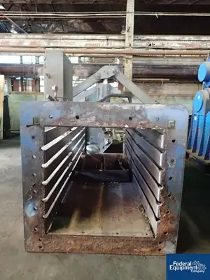 USED American Bale Company American Horizontal Auto Tie Baler, Model 804310150F