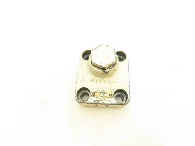 Used SPERRY VICKERS _UNKNOWN_ Valves/Fittings | Arrow Industrial #566556