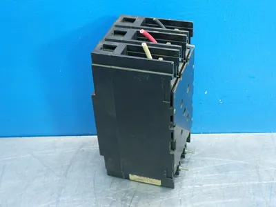 Used ABB UXAB727131R103 Circuit Breakers Ohio US | HGR 24 #981412