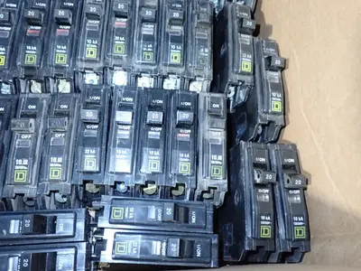 Square D Circuit Breakers