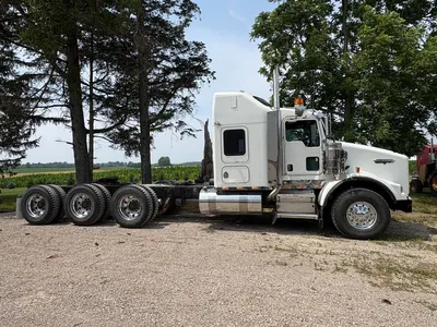 2007 KENWORTH T800 Float Tractor | Title Equipment & Recreation Inc. (1)