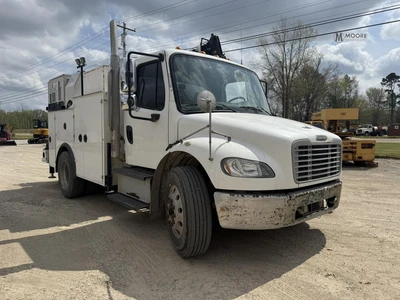 Used 2016 FREIGHTLINER BUSINESS CLASS M2 106 Reefer Trucks Tennessee US | Moore Equipment #1516696