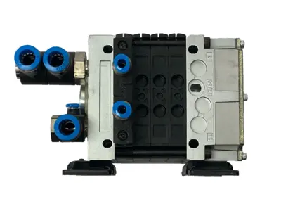 Used Festo Pneumatic Manifold Valve Terminal 4-Station 24VDC 18200 Solenoid Valves Michigan US | Maverick Industrial Sales #1419291