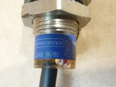 USED TELEMECANIQUE XS1N12PA340L03